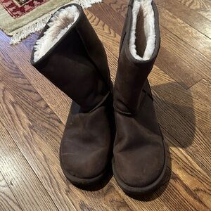 Ugg Brown Leather Shearling Boots
